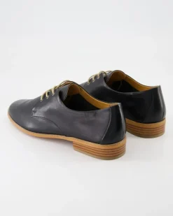 Alma 01 Schnürschuhe in Schwarz