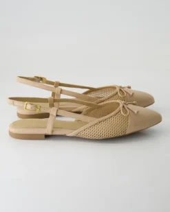 Amale Slingpumps in Beige
