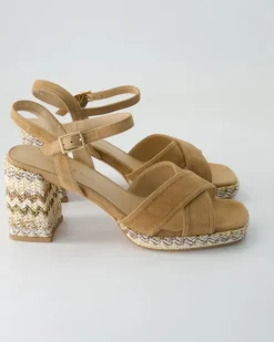 Annabel 04 Sandalen in Braun