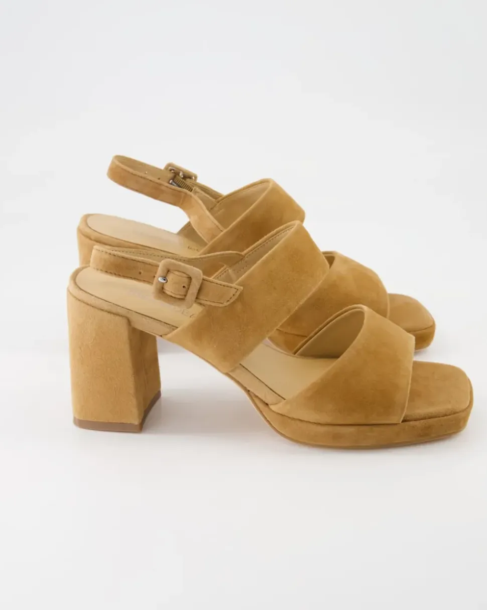 Annabel 02 Sandalen in Braun