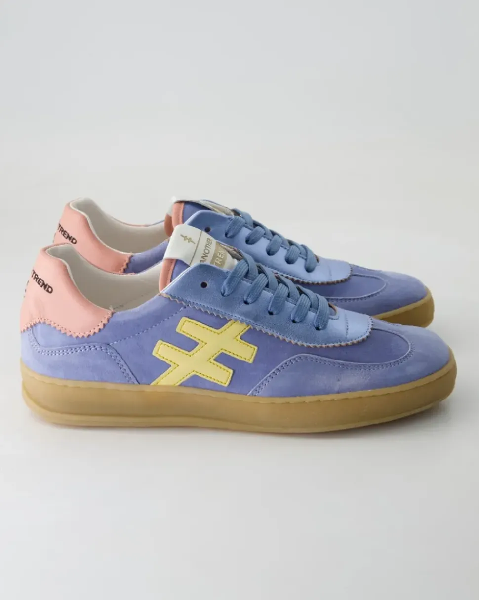 A032 Sneaker in Blau