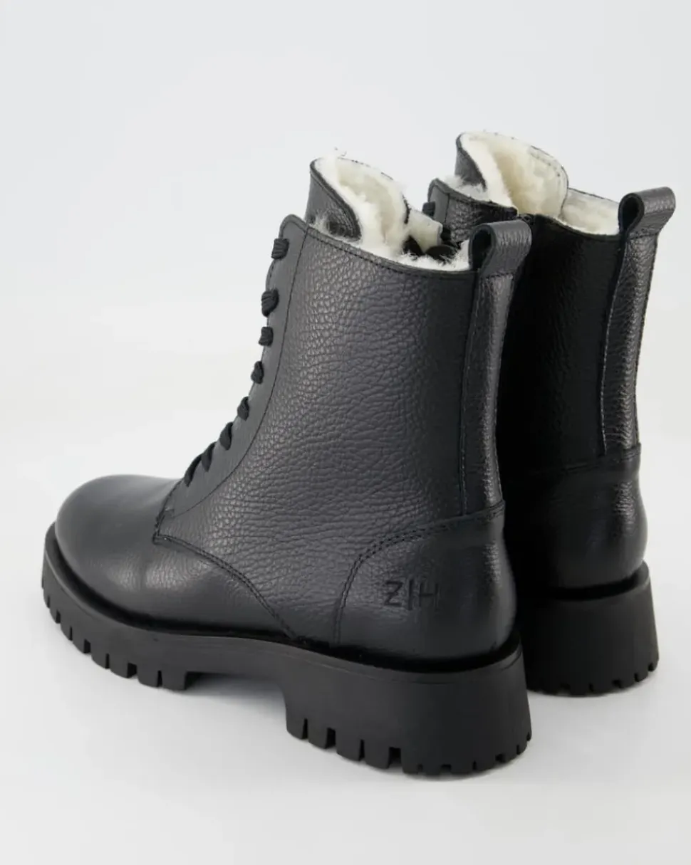 A8398-23 Stiefeletten in Schwarz