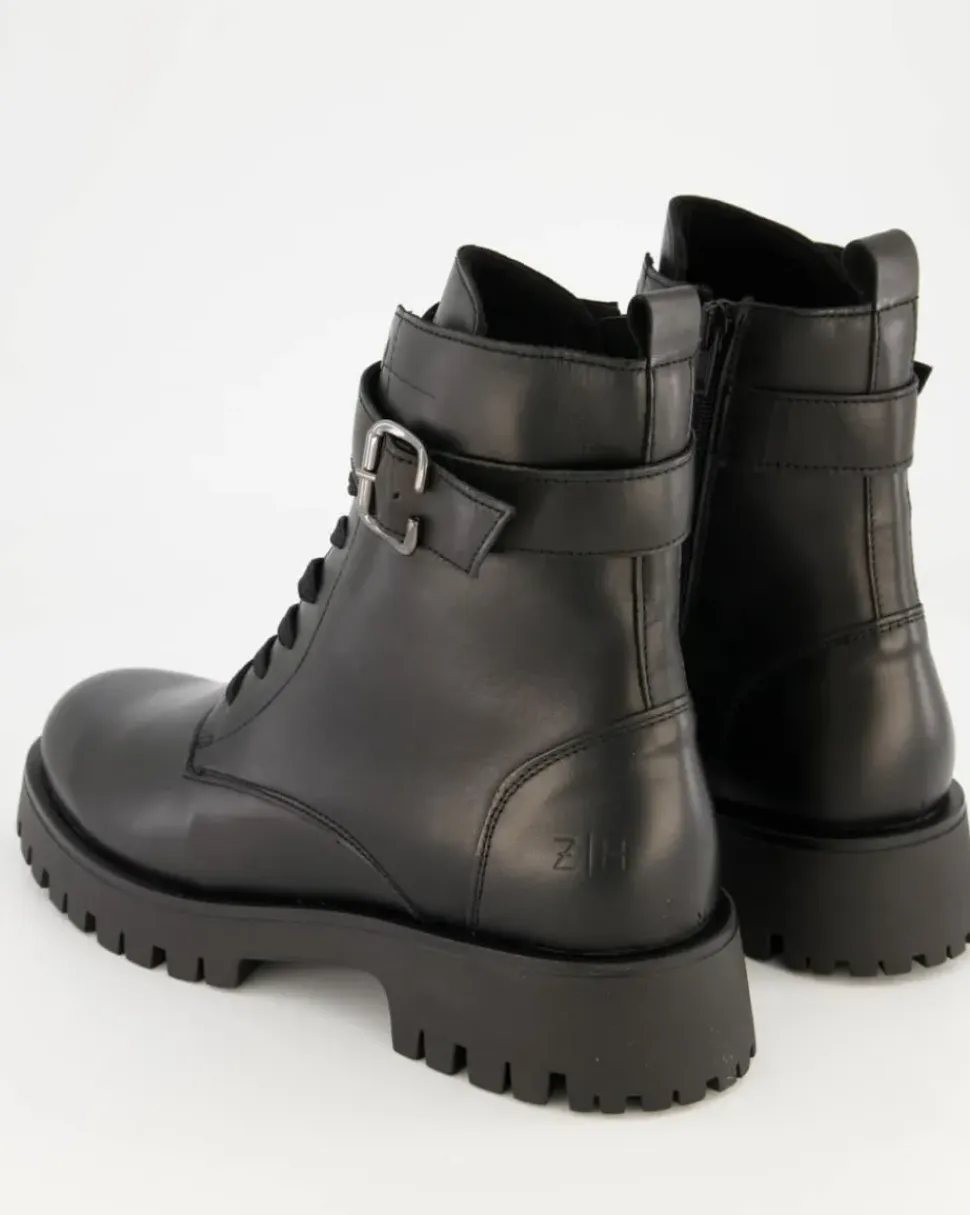 A8388-04 Stiefeletten in Schwarz