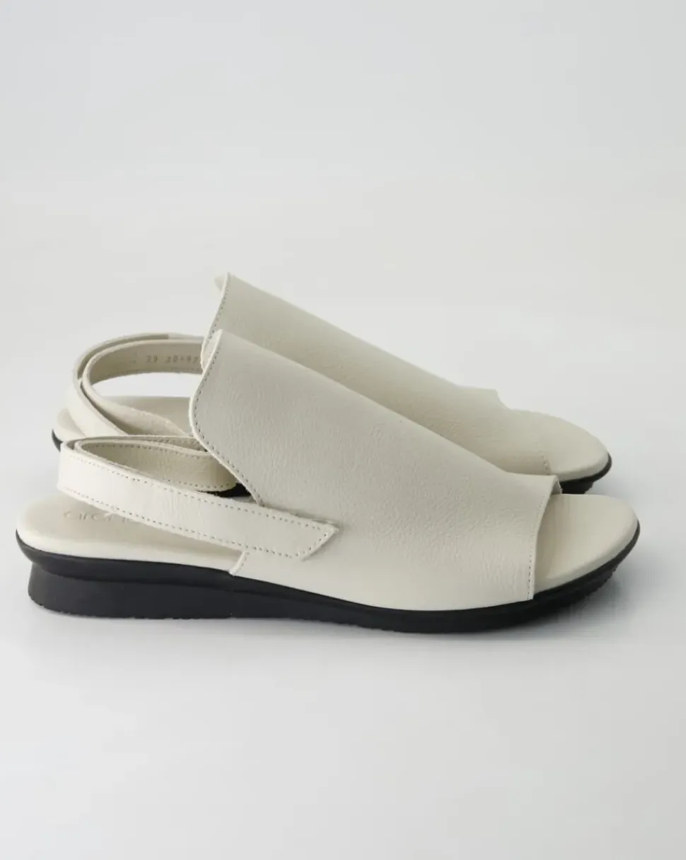Audali Sandalen in Beige