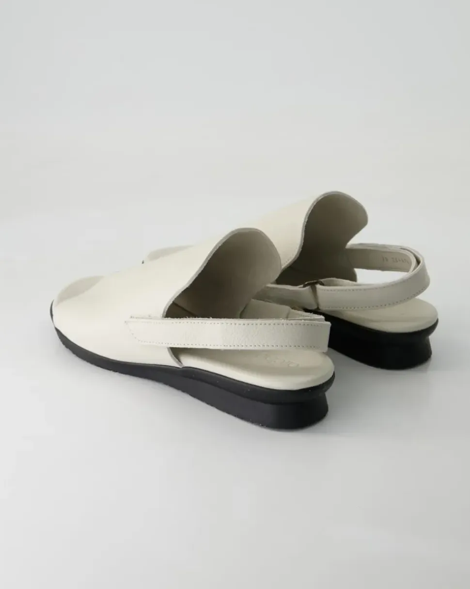 Audali Sandalen in Beige
