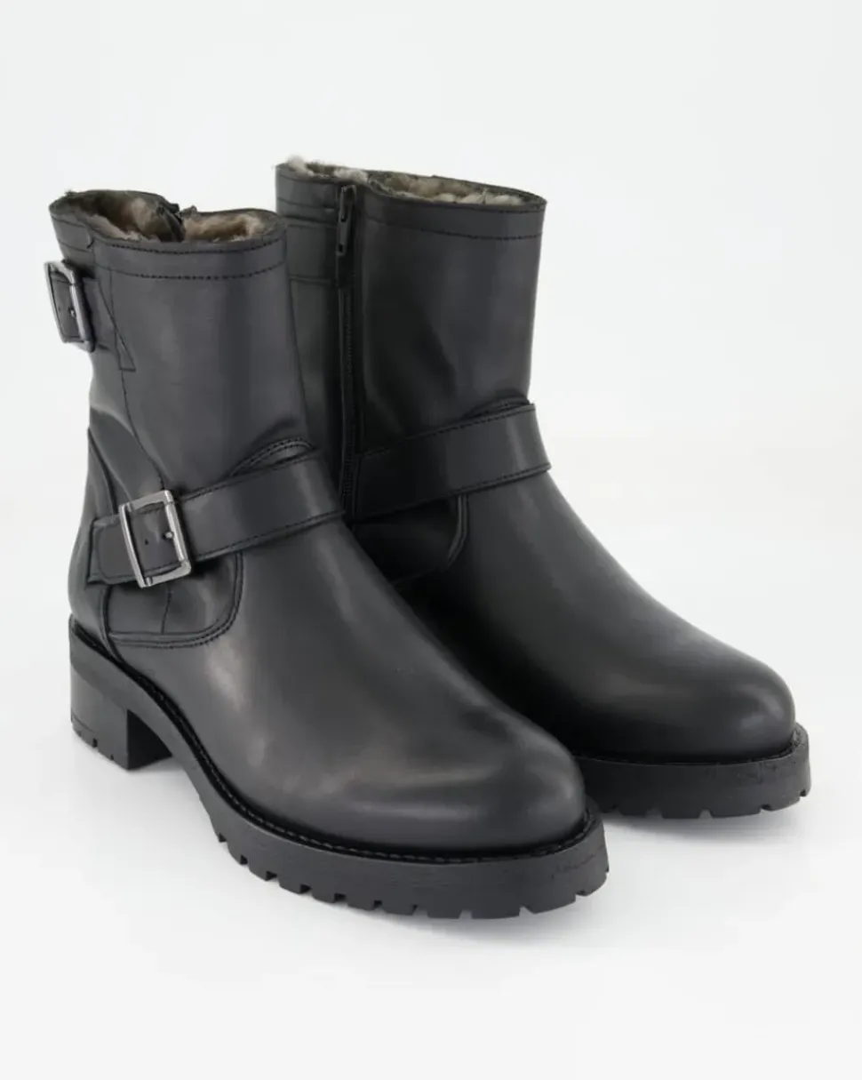 A8774-01 Winterstiefel in Schwarz