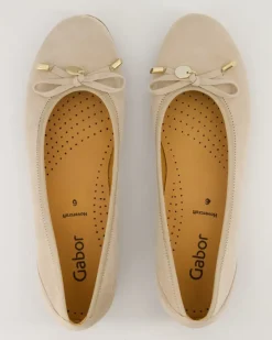 44.164.12 Ballerinas in Beige