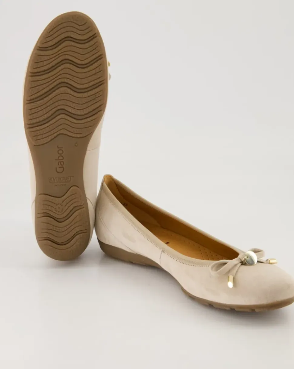 44.164.12 Ballerinas in Beige