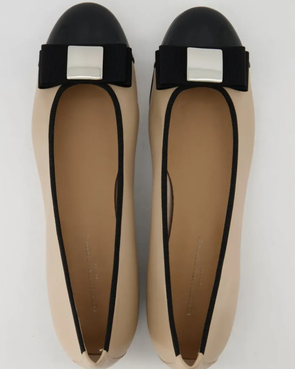 7162 Ballerinas in Beige