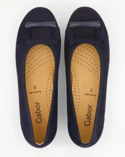 64.166.16 Ballerinas in Blau
