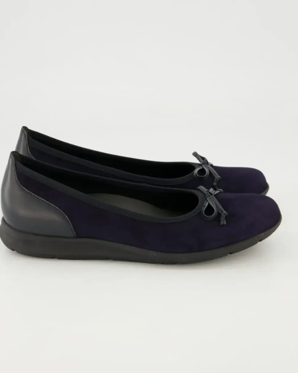 24.171.16 Ballerinas in Blau