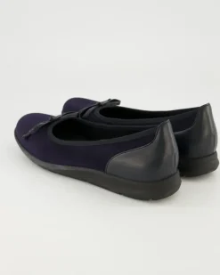 24.171.16 Ballerinas in Blau