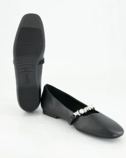 64.141.27 Ballerinas in Schwarz