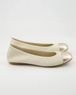 64.126.22 Ballerinas in Weiß