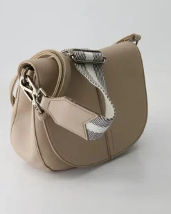 Bestie Saddle Handtasche in Beige