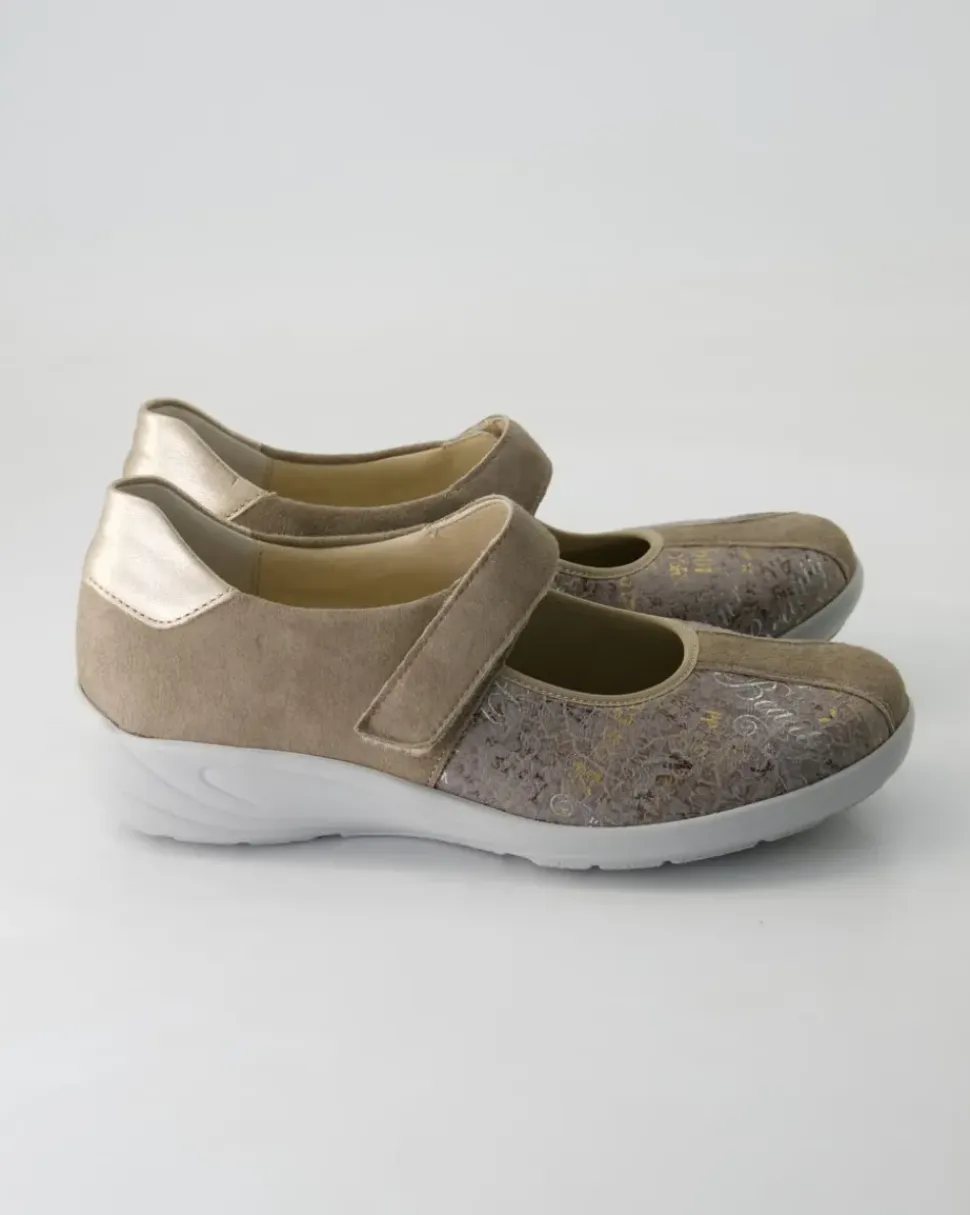 Birgit Slipper in Beige