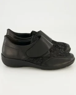 Birgit Slipper in Schwarz