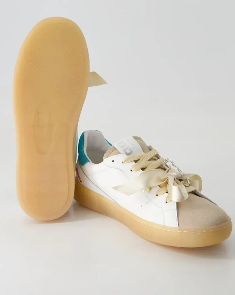 BLUE Sneaker in Beige