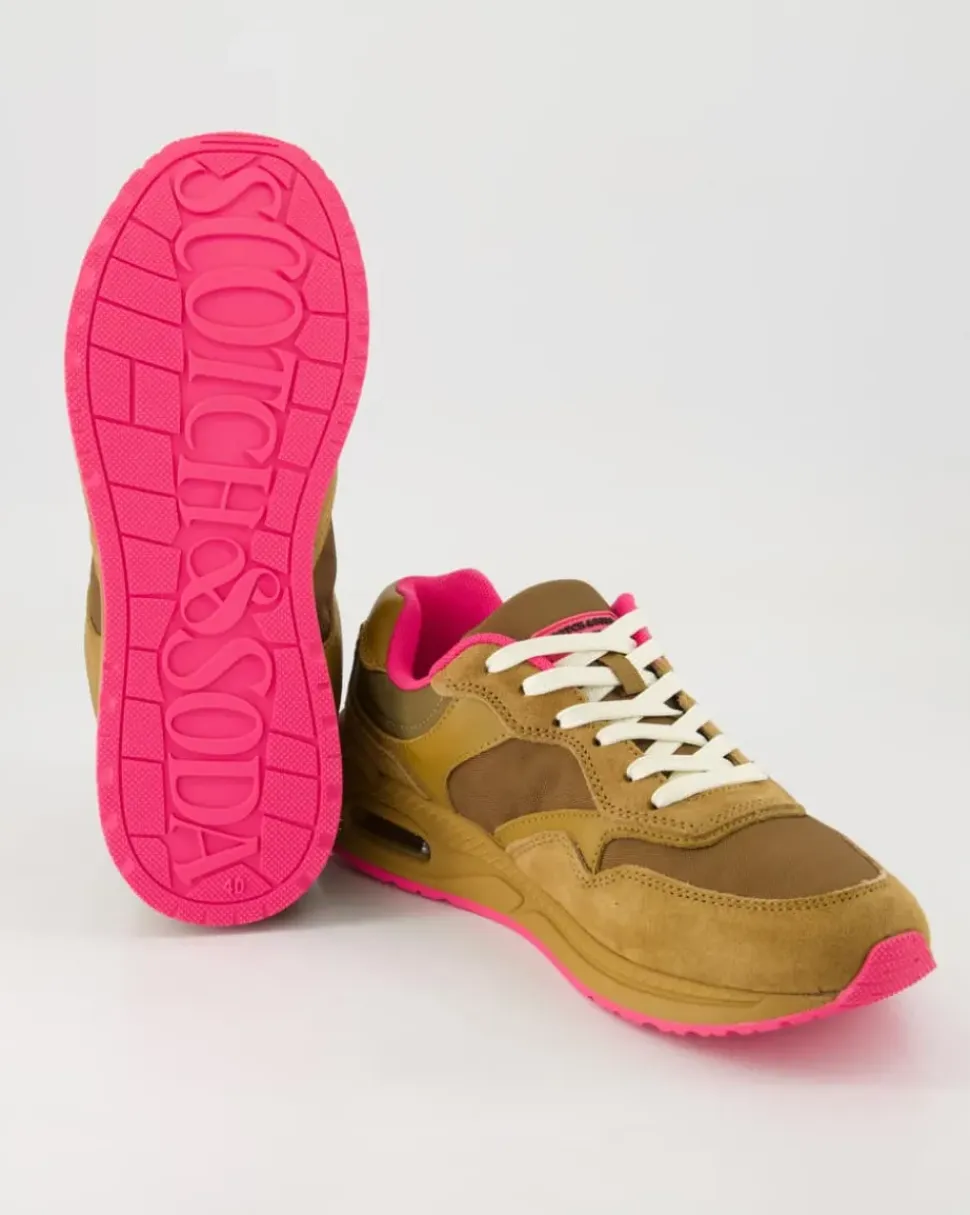 Casey Sneaker in Braun