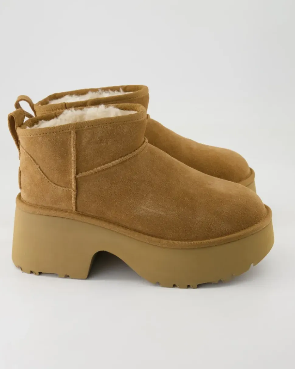 Classic Ultra Mini New High Stiefeletten in Beige