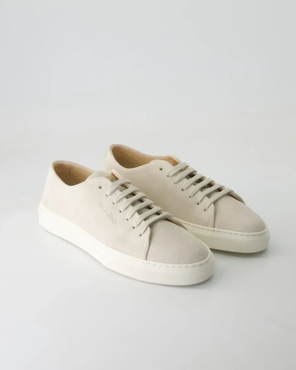 Cloud Court Sneaker in Beige