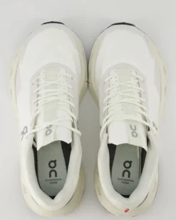 Cloudnova Form Sportschuhe in Weiß