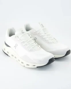 Cloudnova Form Sportschuhe in Weiß