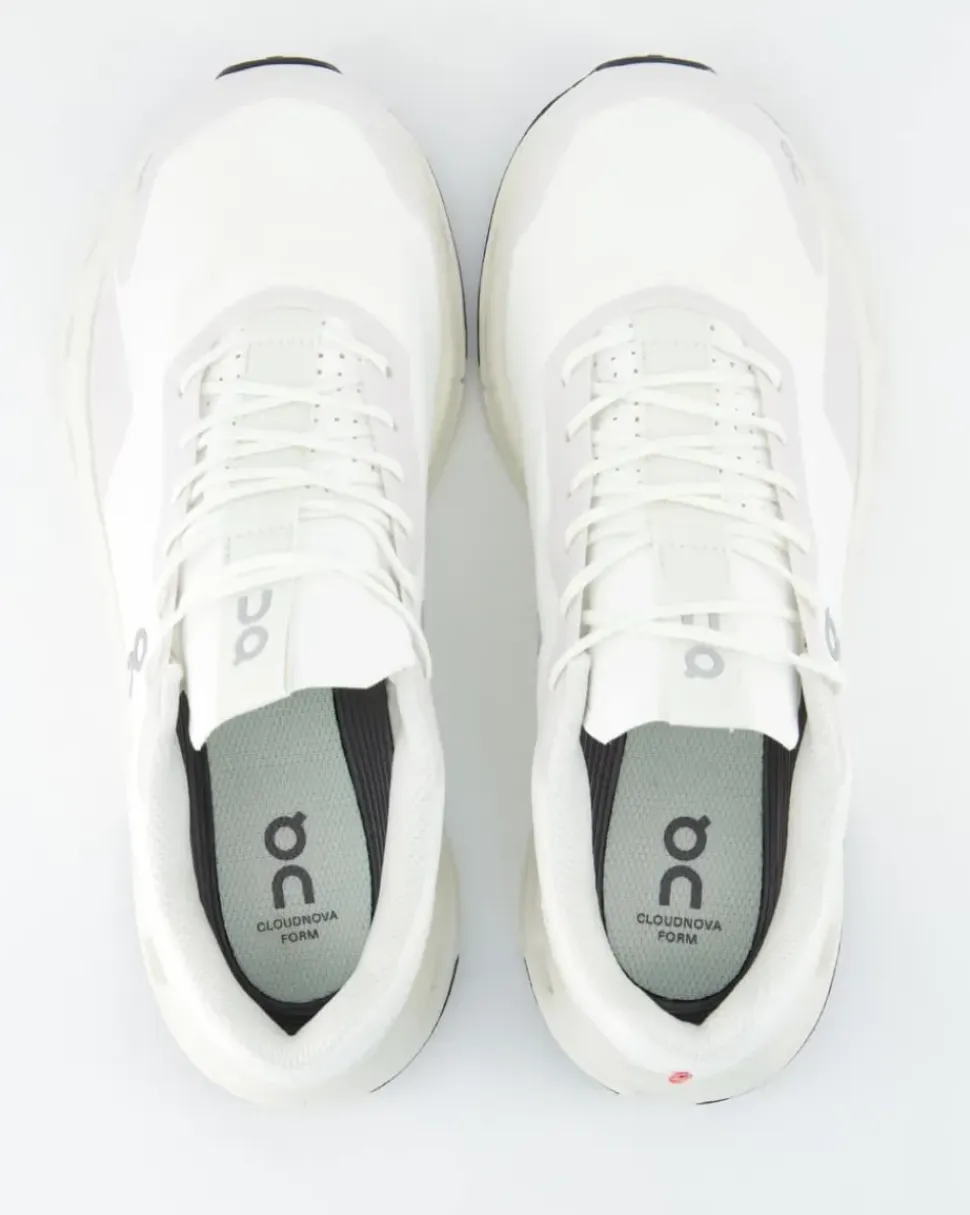 Cloudnova Form Sportschuhe in Weiß