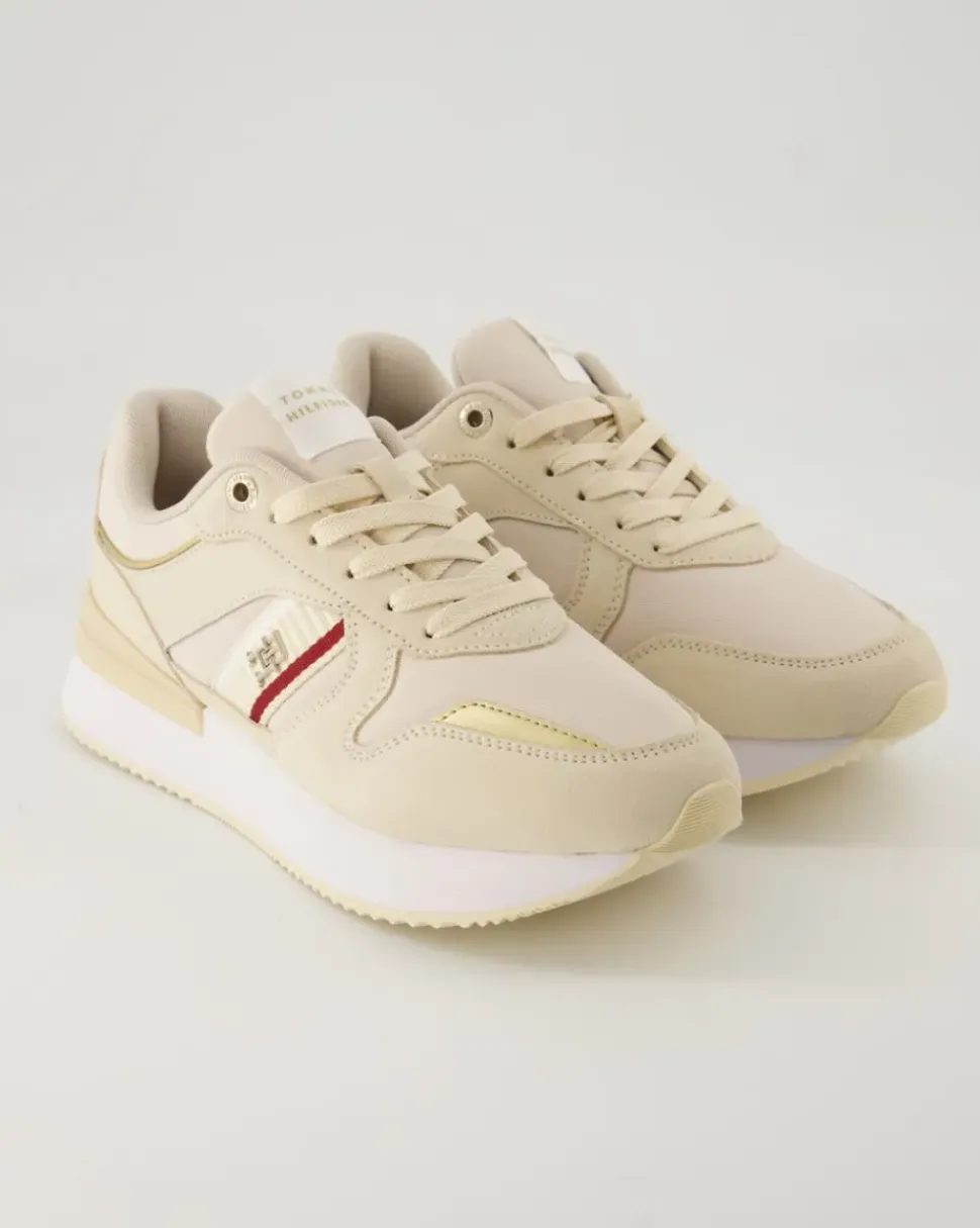 Corp Sneaker in Beige