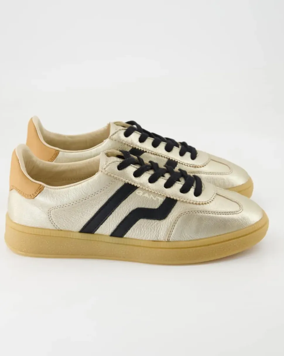 Cuzima Sneaker in Gold