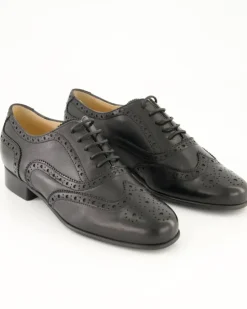 D122M Schnürschuhe in Schwarz