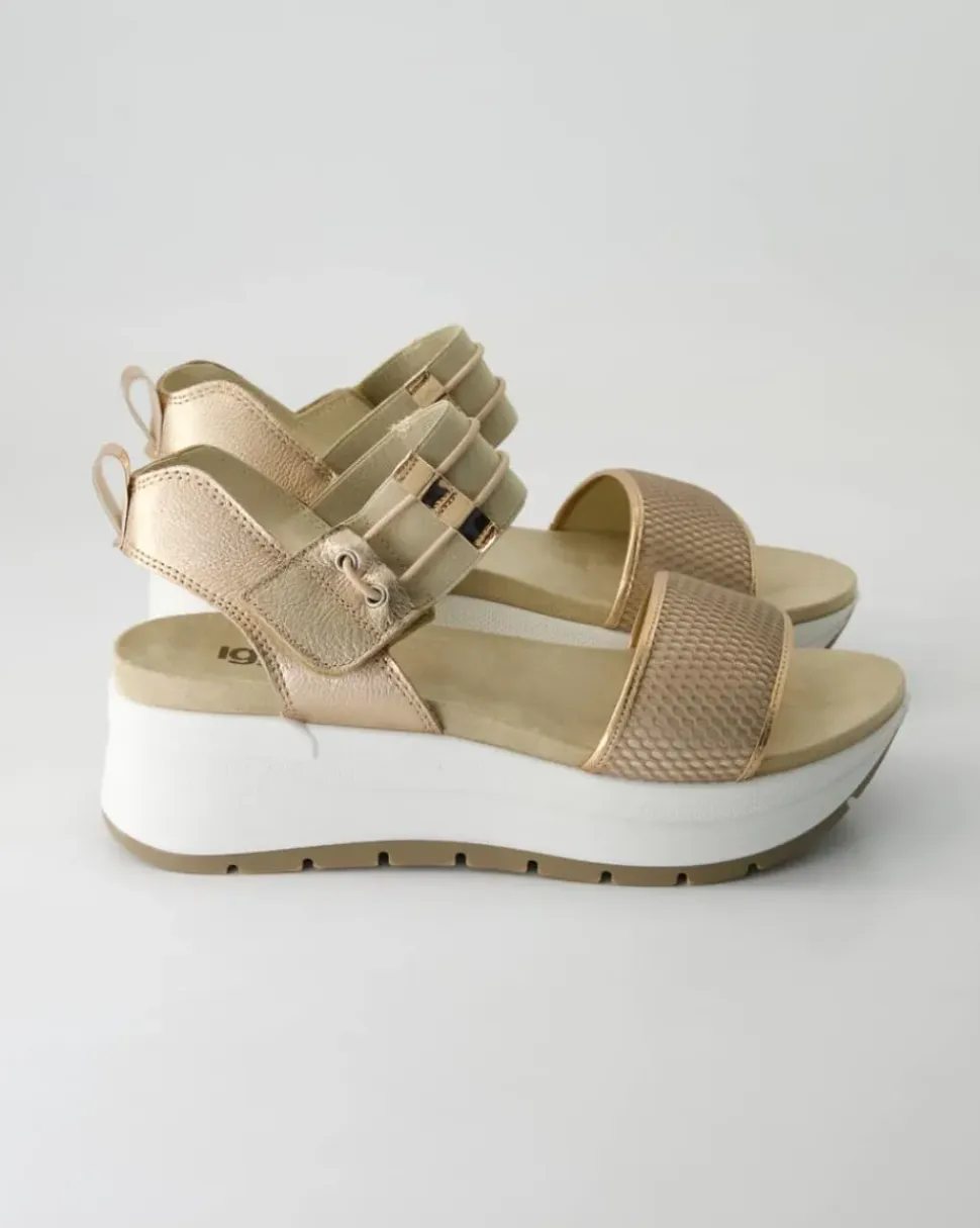 DRN 76775 Sandalen in Beige