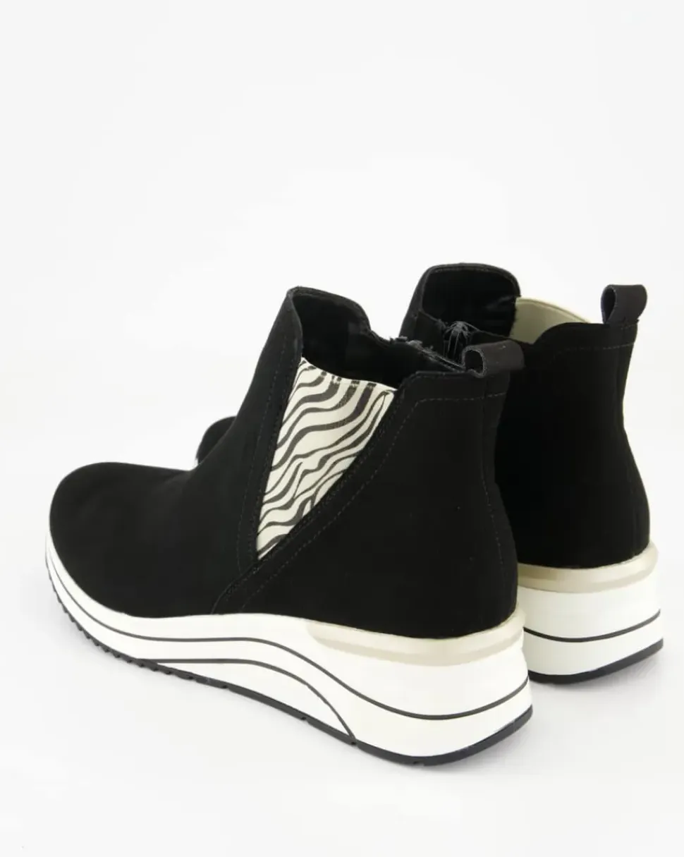 D0T75-03 Stiefeletten in Schwarz