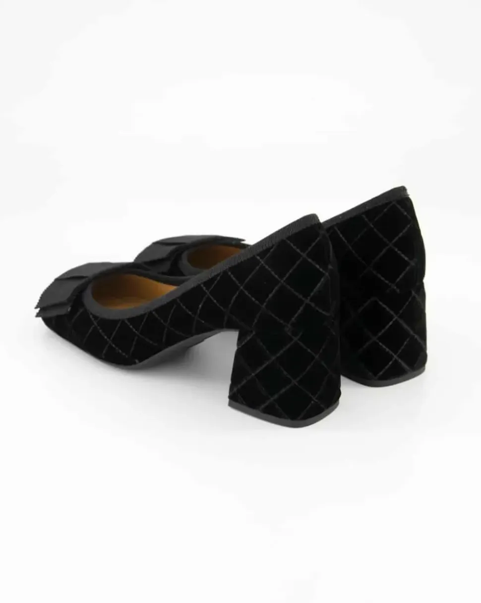 ERY Pumps in Schwarz