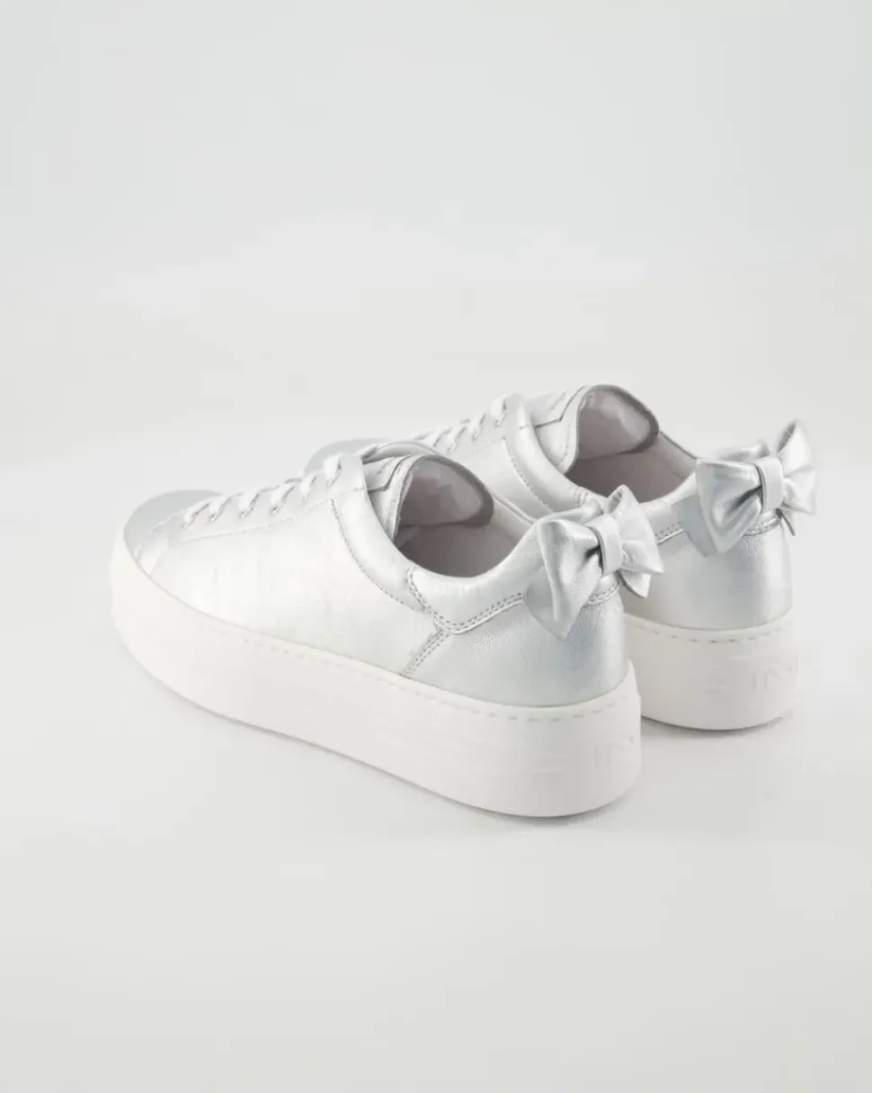 E513020-700 Sneaker in Silber