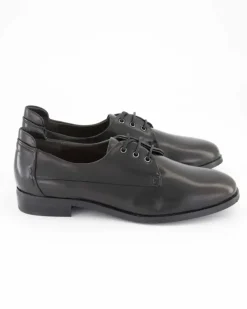 EV24-234 Schnürschuhe in Schwarz