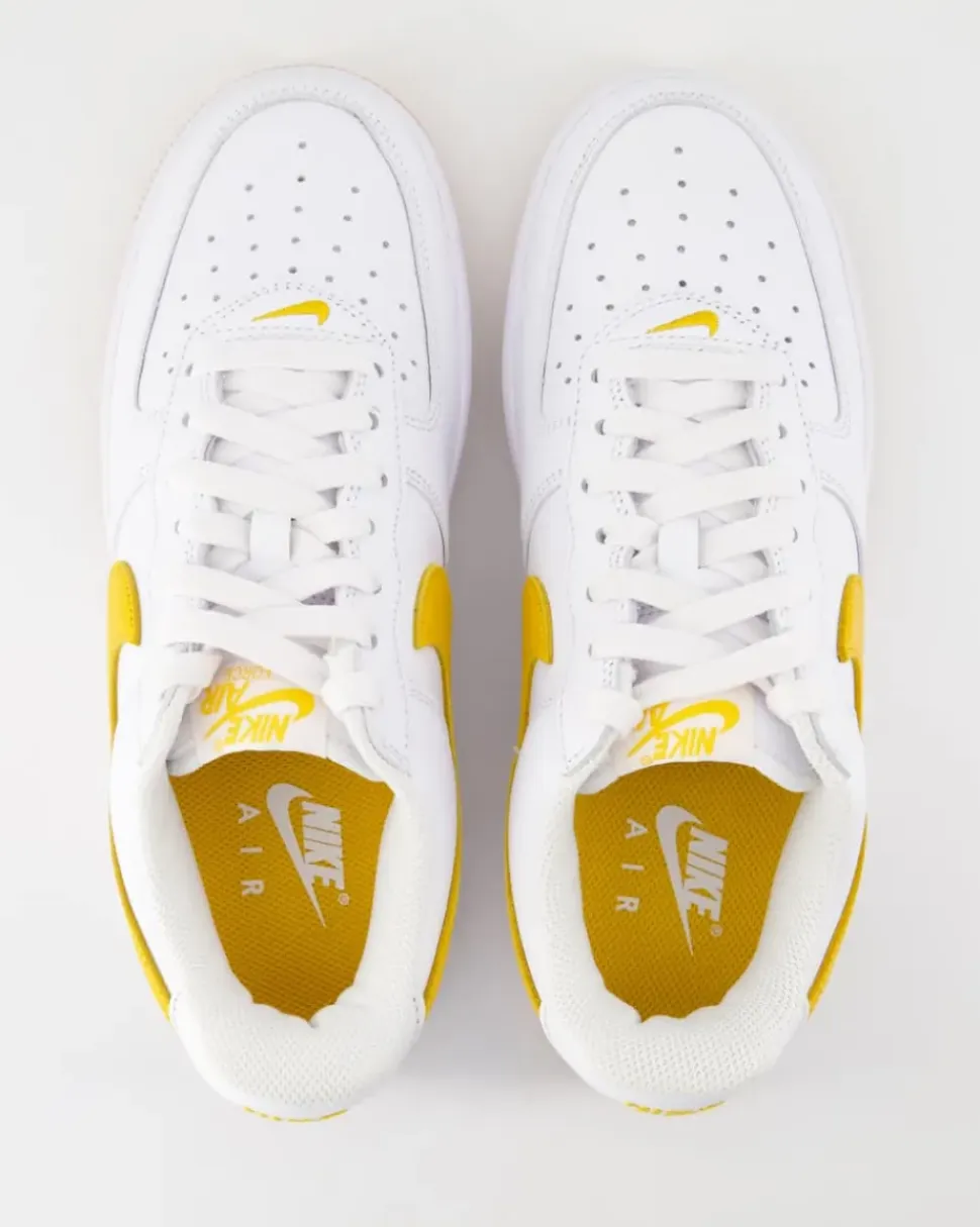 FD7039-100 Sneaker in Weiß