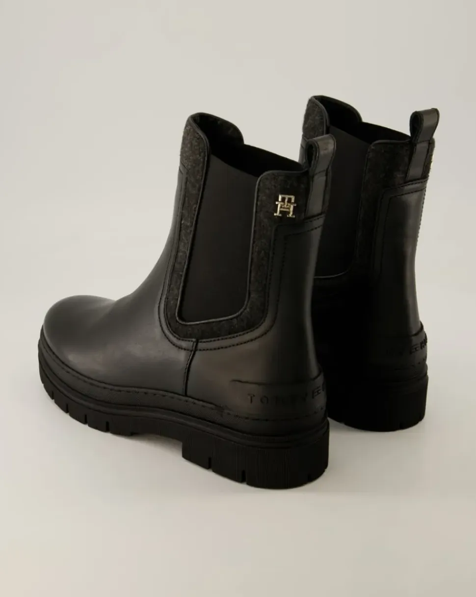 Feminine Felt Chelsea Bootie Chelsea Boots in Schwarz