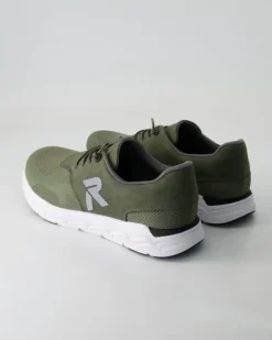 Foilmatt Sneaker in Grün