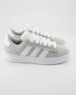 Grand Court Alpha Sneaker in Grau