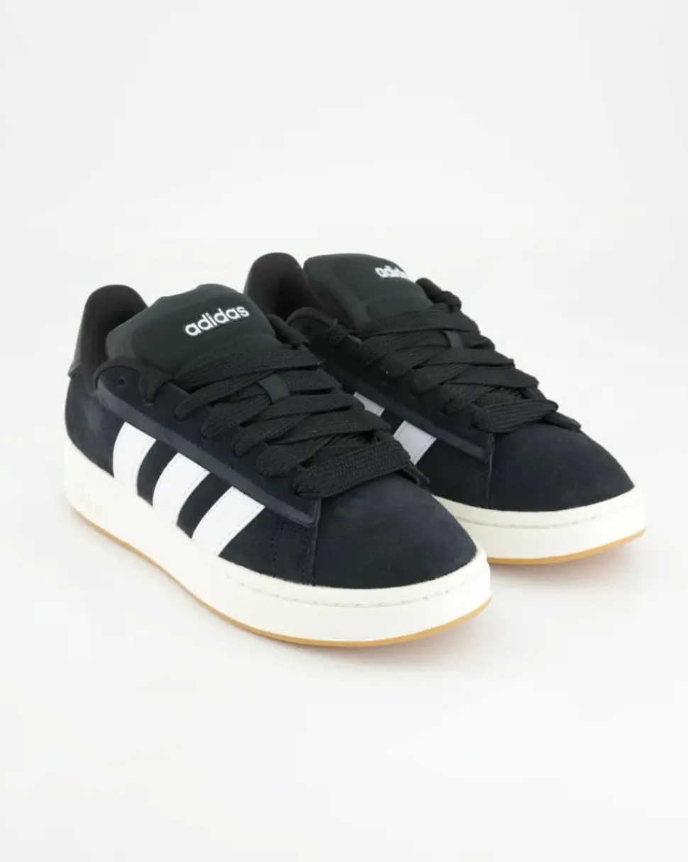 Grand Court Alpha Sneaker in Schwarz