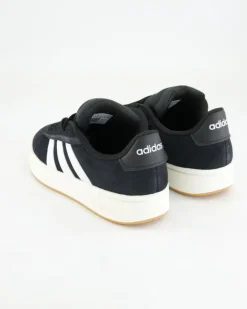 Grand Court Alpha Sneaker in Schwarz