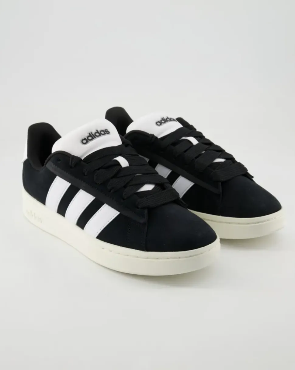 Grand Court Alpha Sneaker in Schwarz