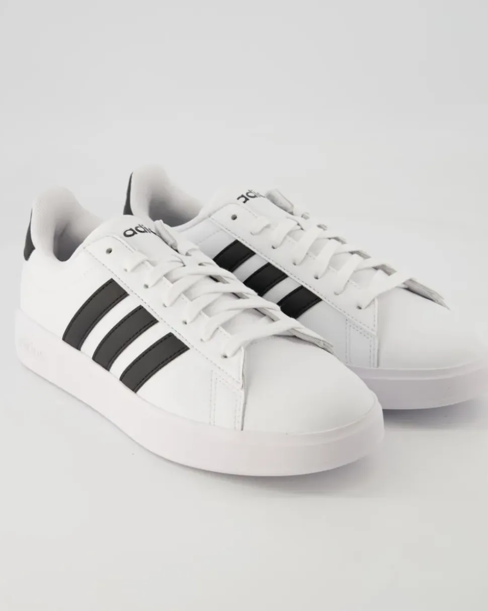 Grand Court Sneaker in Weiß