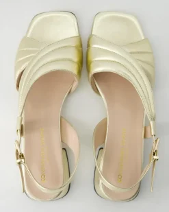 G168 Sandalen in Gold