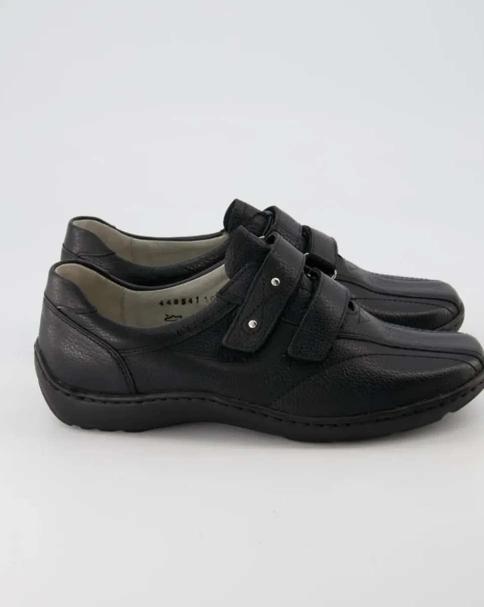 Henni Slipper in Schwarz
