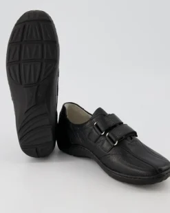 Henni Slipper in Schwarz