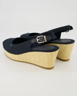 Iconic Elba Sling Back Wedges in Blau