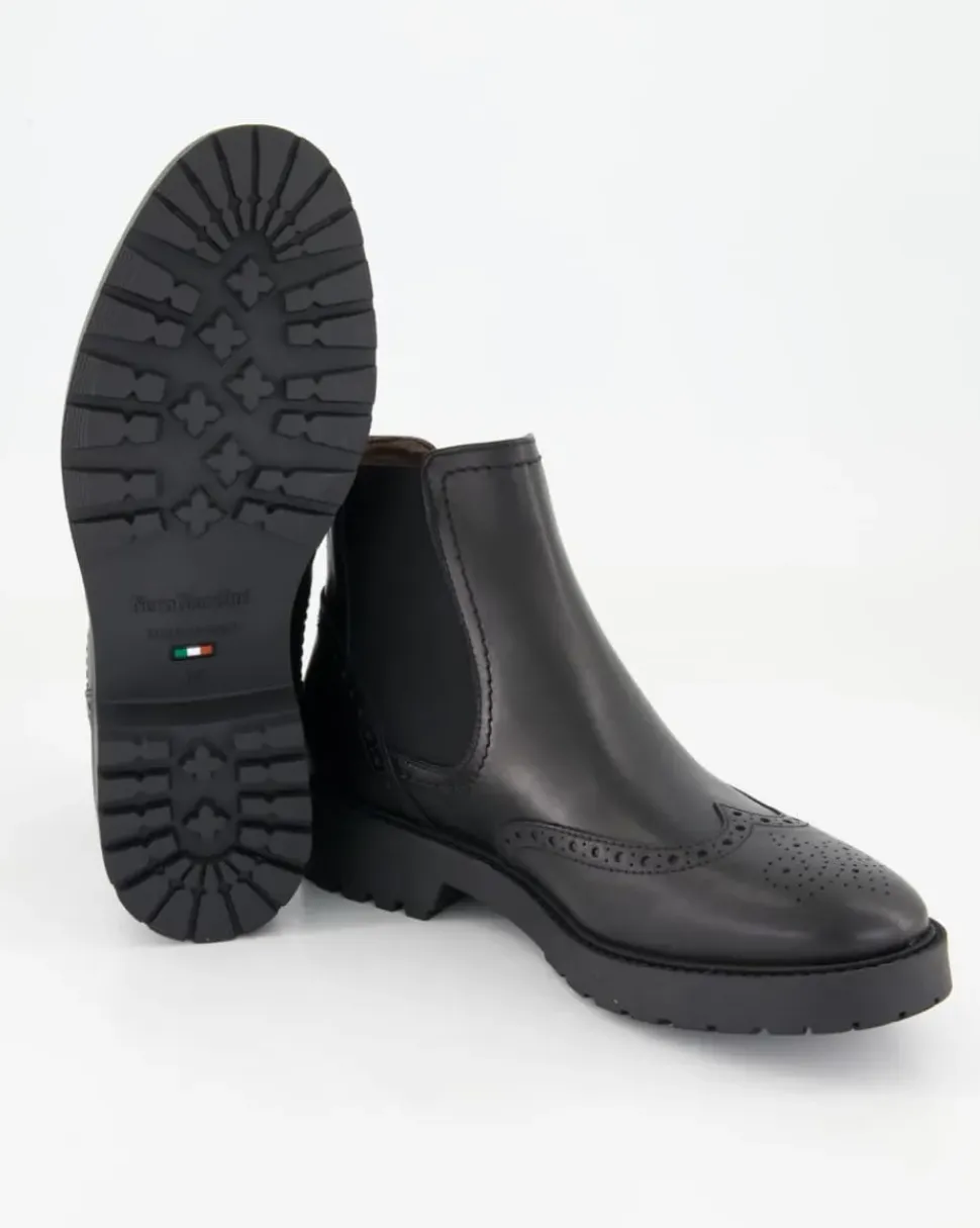 I411452D100 Chelsea Boots in Schwarz