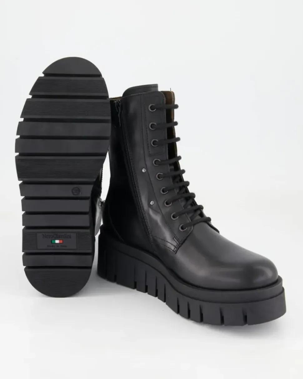 I411920D100 Stiefeletten in Schwarz